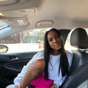 Meet your Posher, Alysha